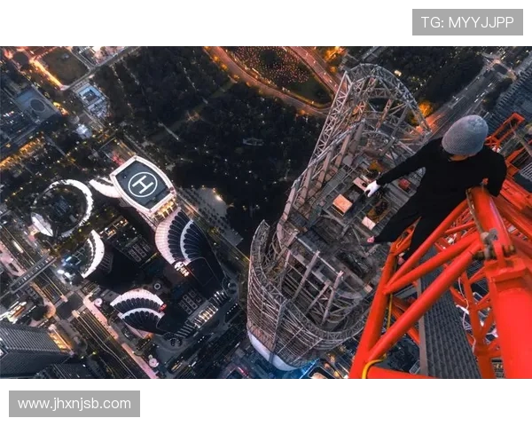 深圳极限运动队的耐力挑战与极限运动的魅力探讨 深圳极限运动队的耐力挑战与极限运动的魅力探讨