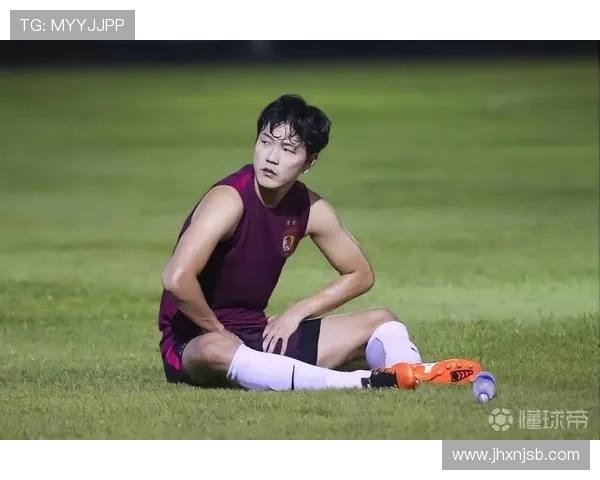 重庆滑板队区域防守战术解析与实战应用探讨 重庆滑板队区域防守战术解析与实战应用探讨